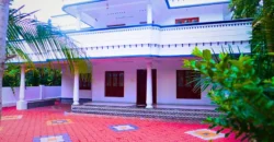 3000SQFT Kerala Home in 17 Cent for Sale at Karunagapally